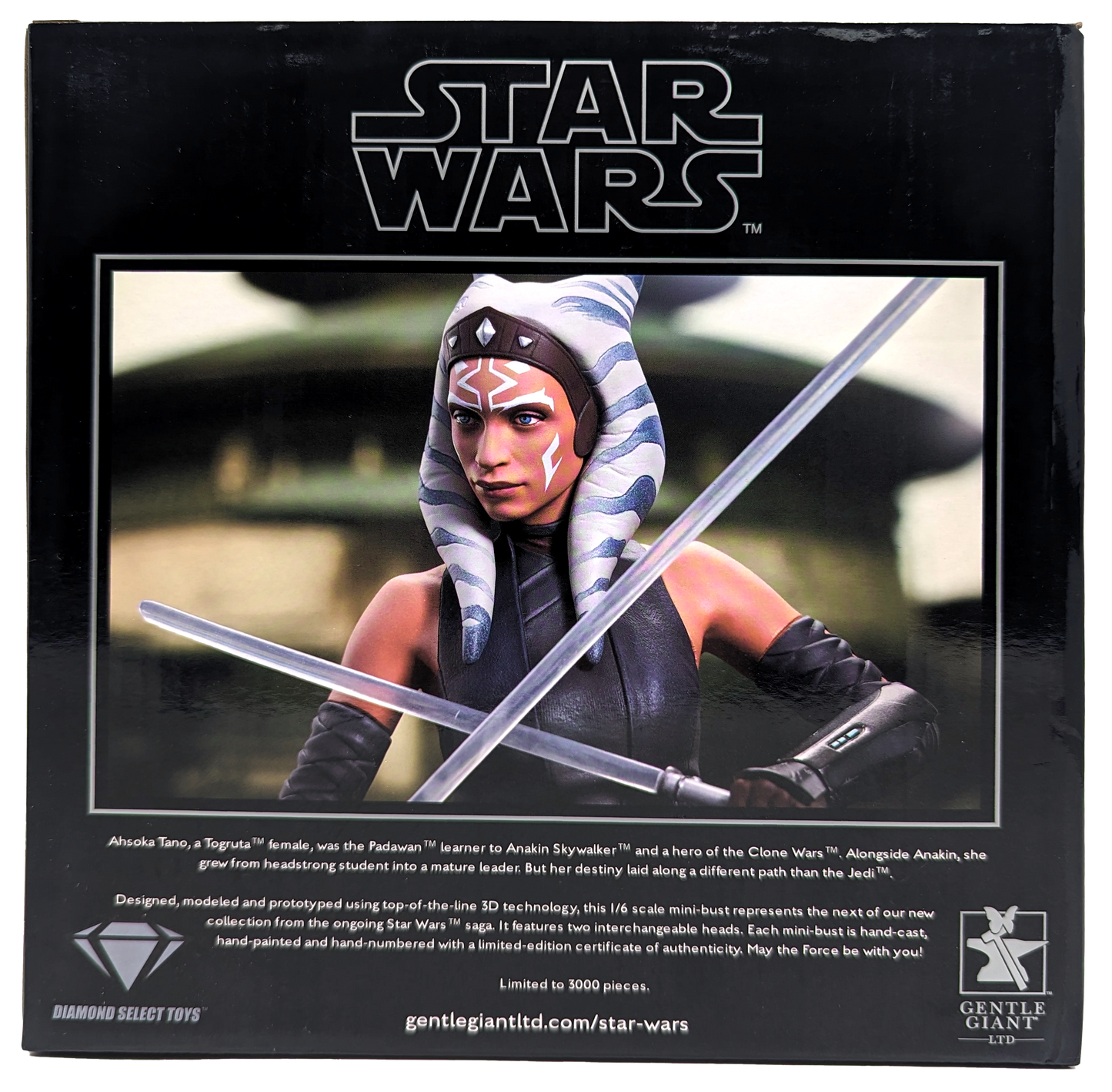 Star Wars: The Mandalorian™ - Ahsoka Tano™ Mini Bust