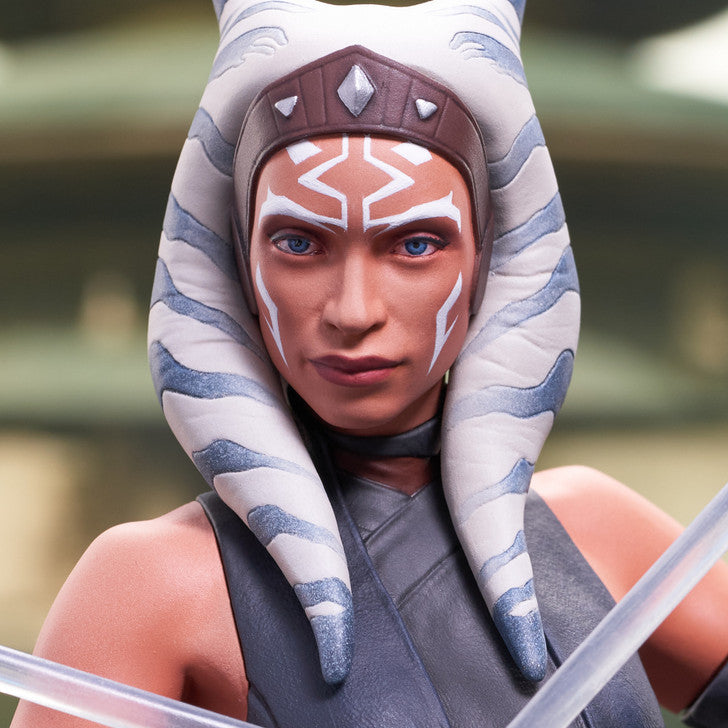 Star Wars: The Mandalorian™ - Ahsoka Tano™ Mini Bust