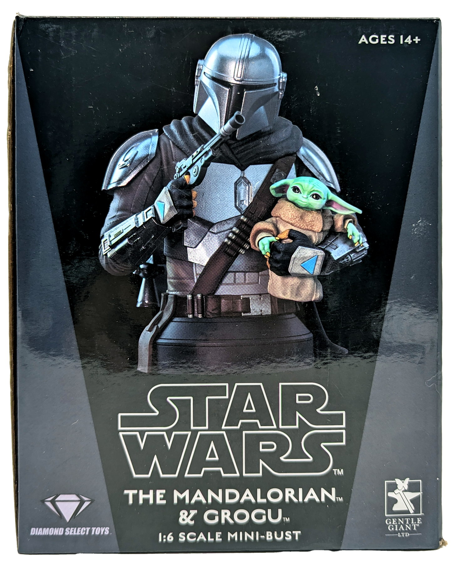 Star Wars The Mandalorian with Grogu Exclusive Mini Bust