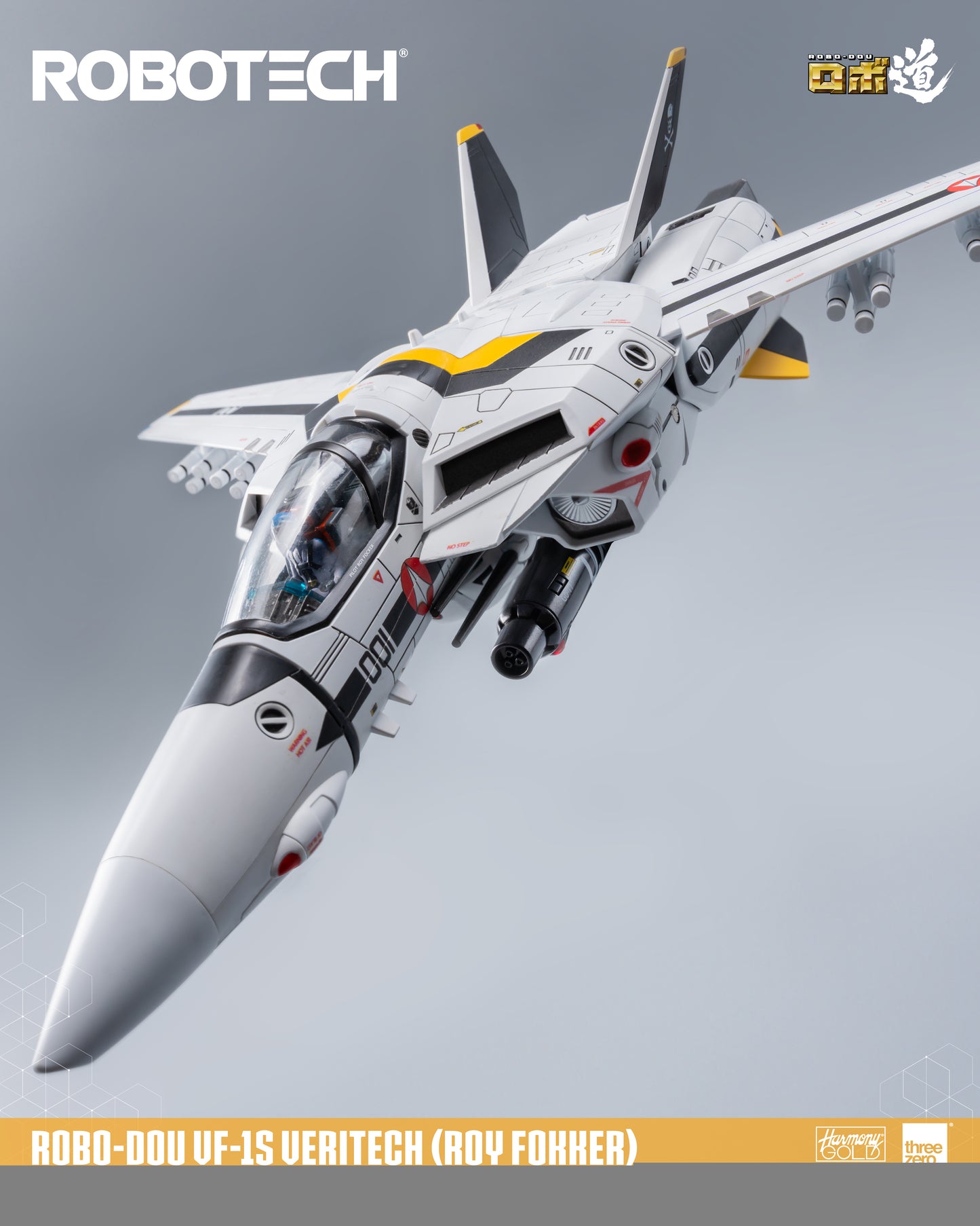 ThreeZero - Robo-Dou - Robotech VF-1S Veritech - Roy Fokker