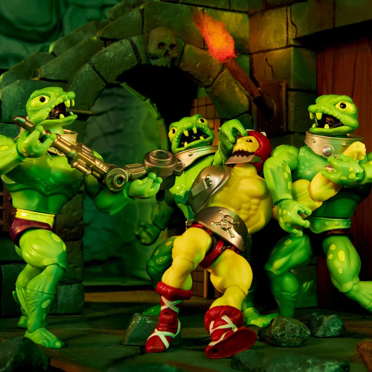 Masters Of The Universe Origins Frog Monger Figure