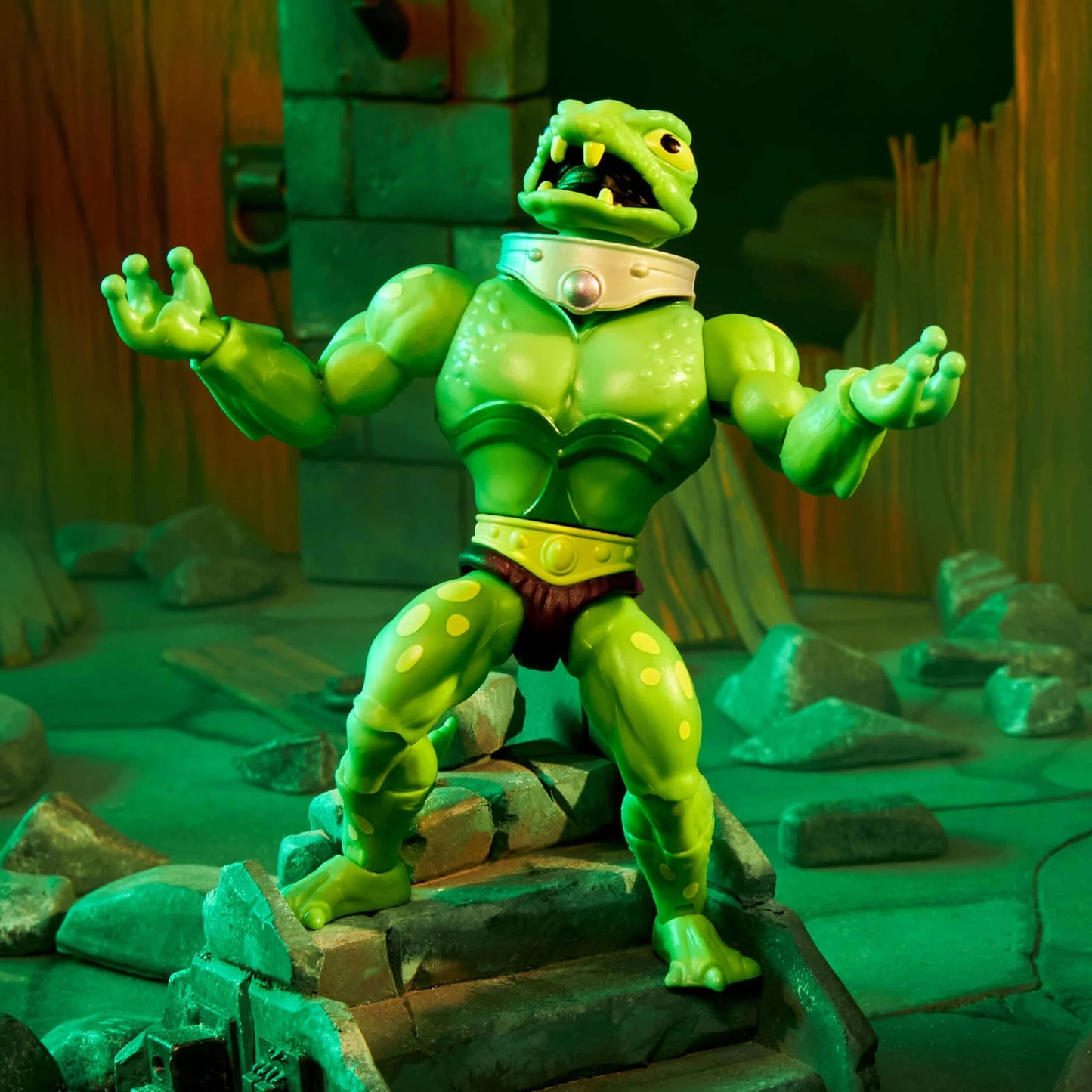 Masters Of The Universe Origins Frog Monger Figure