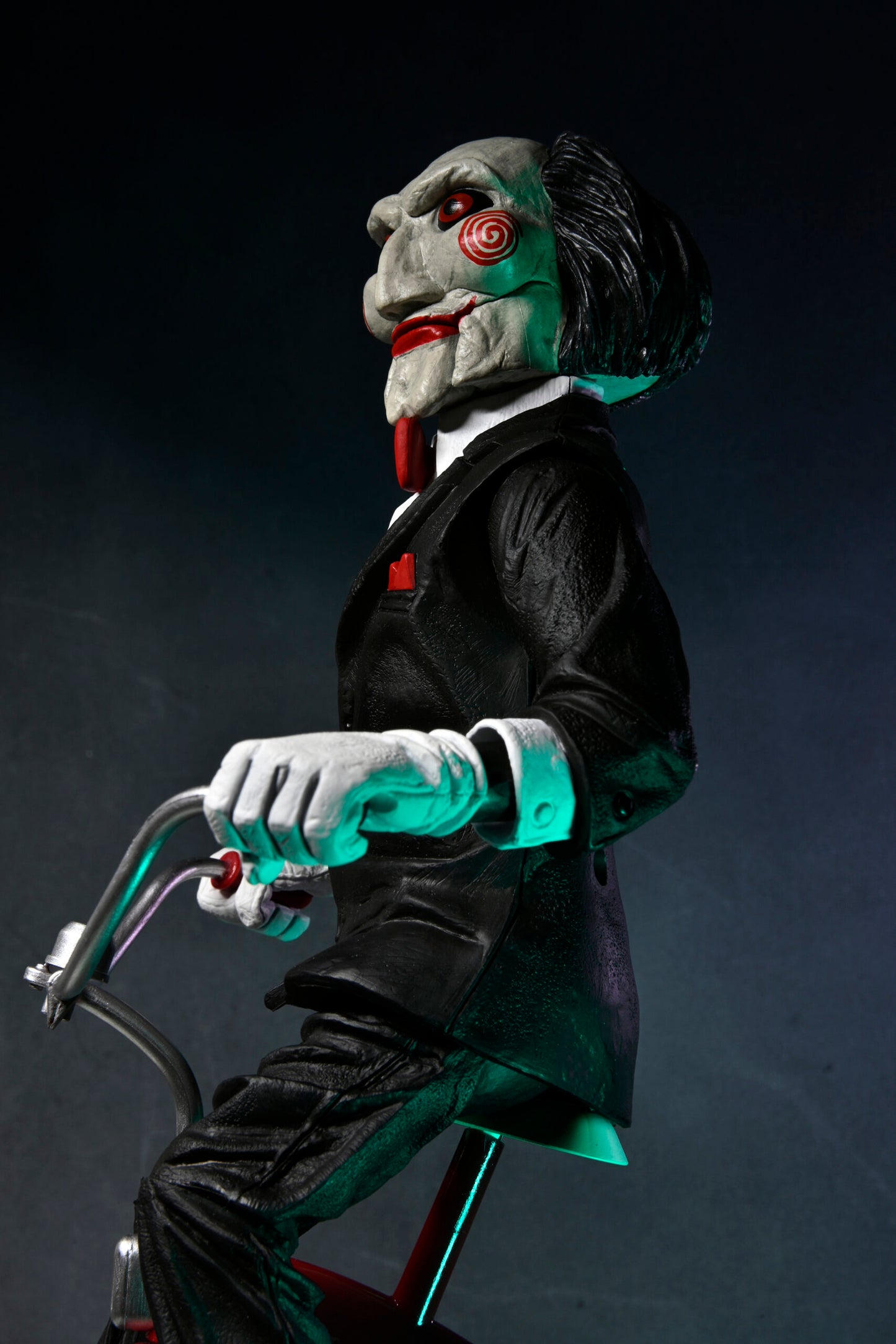 NECA - SAW Billy The Puppet with Tricycle 12 inches.